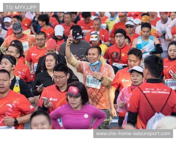 胡志明市马拉松：越南跑者冲线破纪录，精彩纷呈，越南胡志明市现状